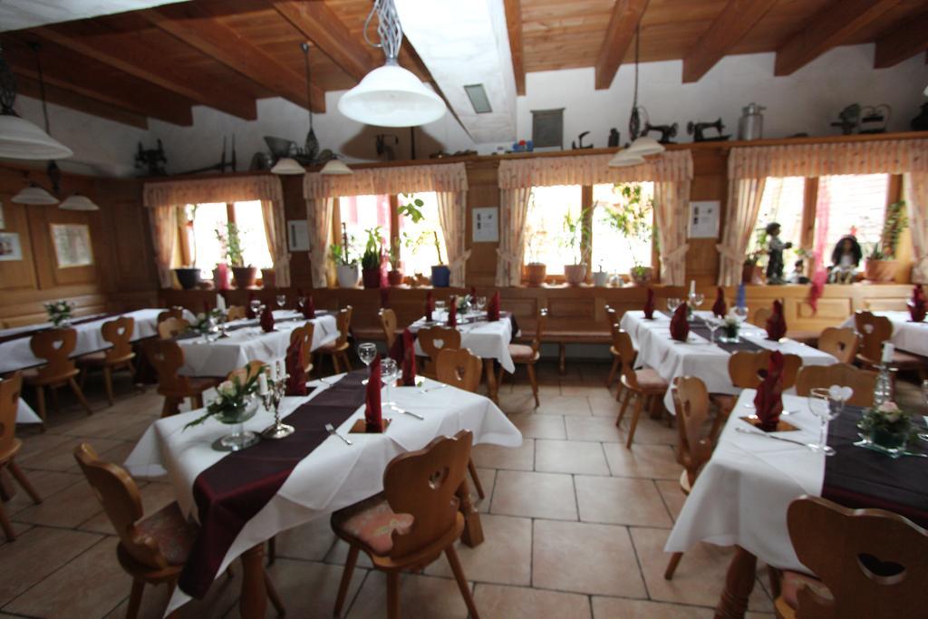 Hotel-Hauensteiner-Hof Esterno foto