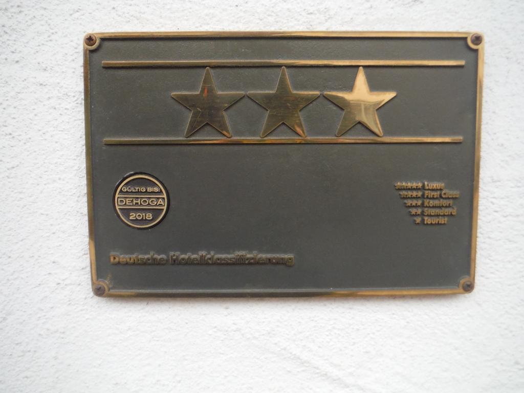 Hotel-Hauensteiner-Hof Esterno foto