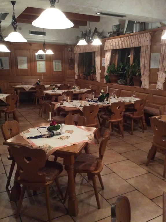 Hotel-Hauensteiner-Hof Esterno foto